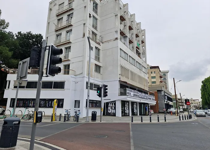 Апартаменты Downtown Living By 'flats Nicosia' Никосия