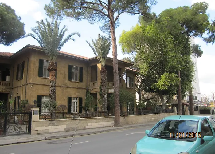 Апартаменты Downtown Living By 'flats Nicosia' Никосия