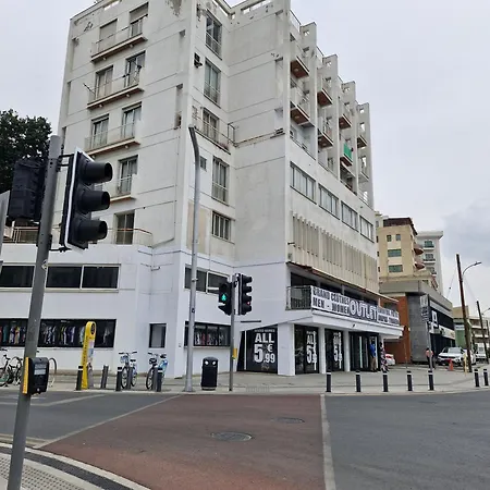 公寓 Downtown Living By 'flats Nicosia' 尼科西亚